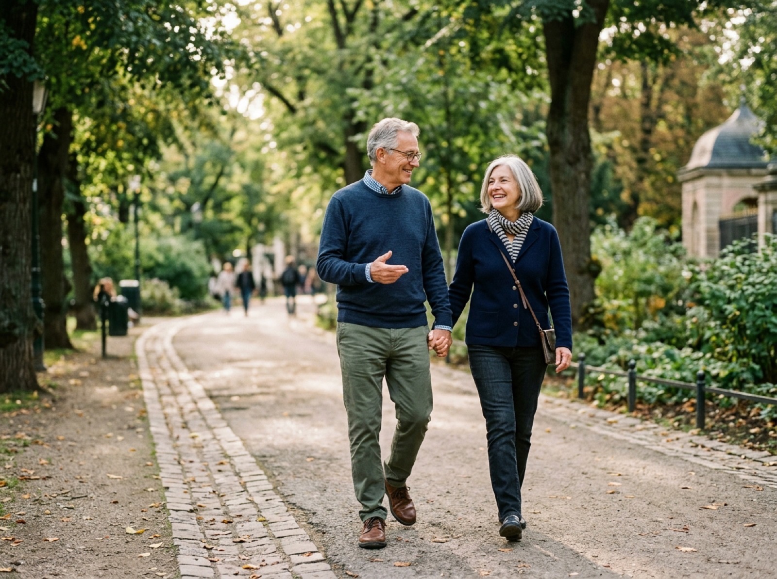 Mihai la plimbare de dimineață în parc